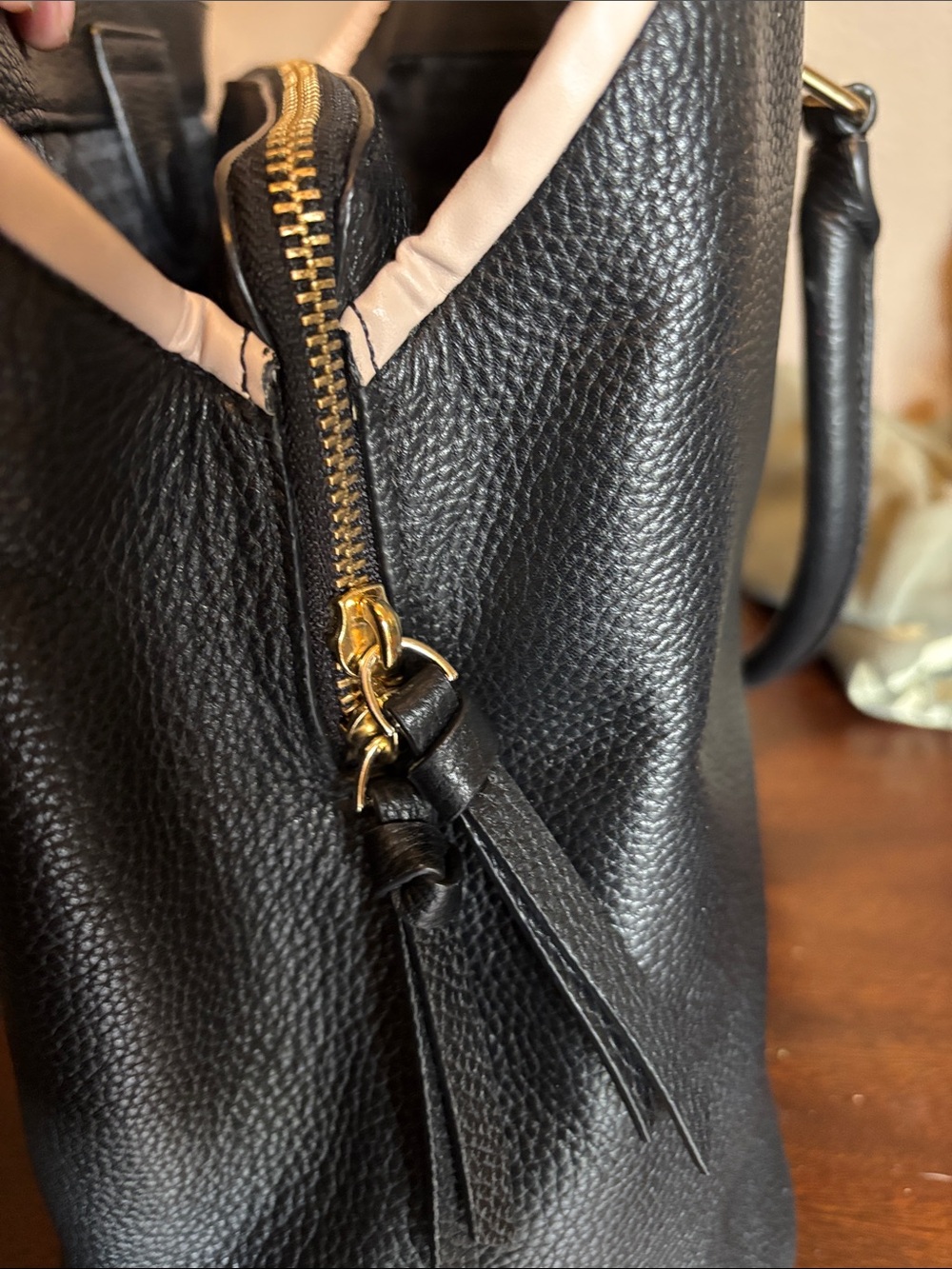 EUC Kate Spade Evangelie Tote Black and Cream - Picture 10 of 14